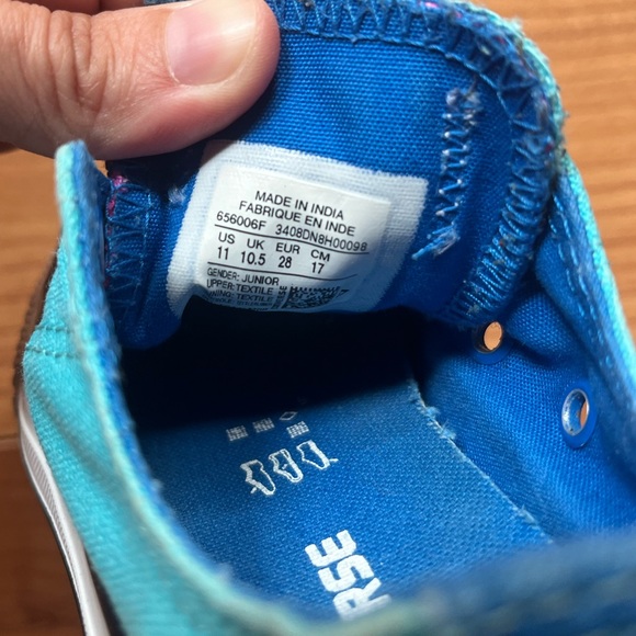 EUC Converse blue shoes sneakers size 11 - Picture 4 of 5